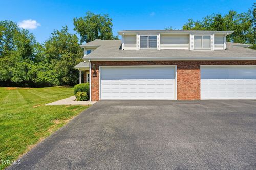 166-b-166-B Robinson Walk, Bristol, TN, 37620-5527 | Card Image