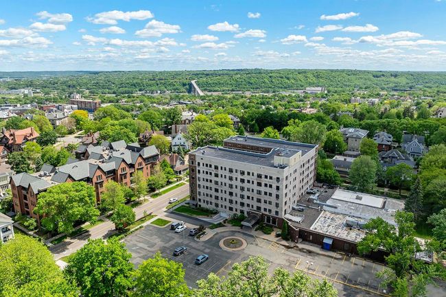 In the Heart of Cathedral Hill. | Image 44