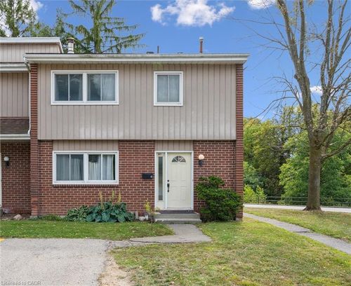 41-121 University Ave E, Waterloo, ON, N2J4J1 | Card Image