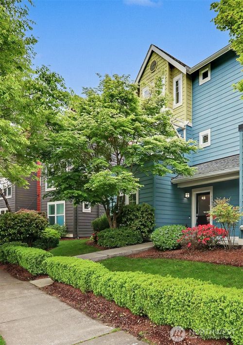 6003 Lanham Place Sw, Seattle, WA, 98126 | Card Image