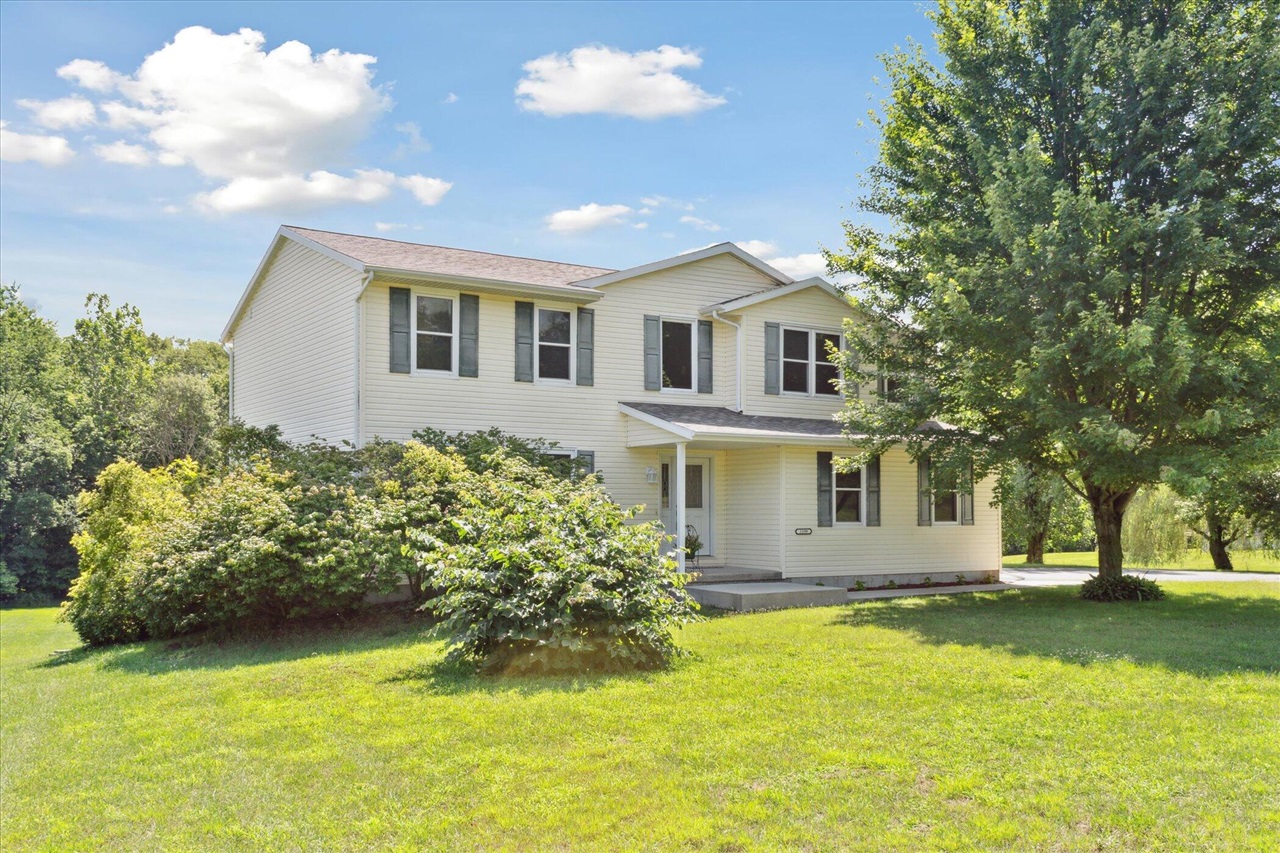 Frontier Ln, Allegan, MI 49010