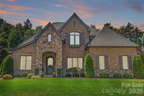 21209 Olde Quarry Ln, Cornelius, NC, 28031-7201 | Card Image