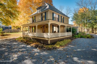 The first impression of the house as you come up the private, shared, tree-lined driveway. | Image 2