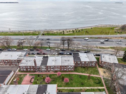 b-1045 Shore Pkwy, Brooklyn, NY, 11228-3919 | Card Image