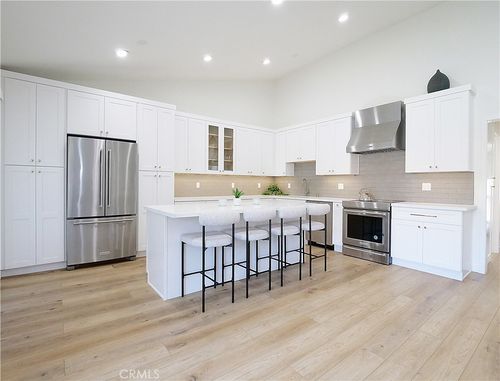 unit-202-822 Camino Real, Redondo Beach, CA, 90277-4316 | Card Image