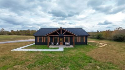 5195 Pleasant View Rd, House other with 3 bedrooms, 2 bathrooms and 2 parking in Morrison TN | Image 1