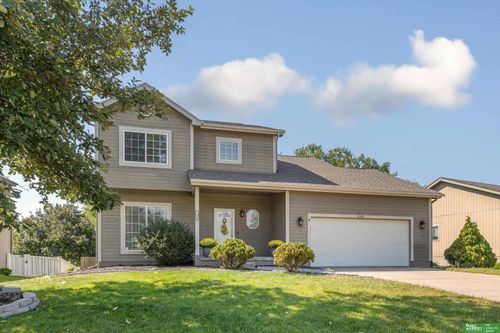 10808 Lewis And Clark Rd, Bellevue, NE, 68123-6100 | Card Image