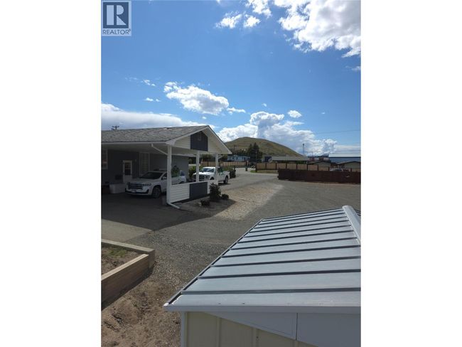 1408 Quartz Rd, House other with 4 bedrooms, 2 bathrooms and 2 parking in Cache Creek BC | Image 14