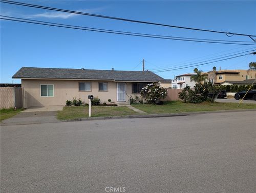 379 N 3rd St, Grover Beach, CA, 93433-1526 | Card Image