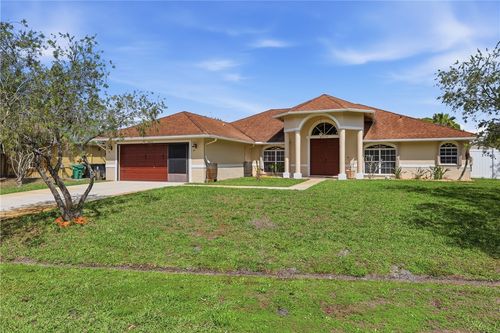 5878 Nw Carovel Ave, Port St Lucie, FL, 34986-3801 | Card Image
