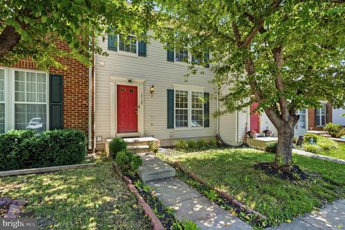 15129 Gaffney Cir, GAINESVILLE, VA, 20155-4891 | Card Image
