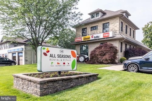 148 S White Horse Pike, Audubon, NJ, 08106-1329 | Card Image