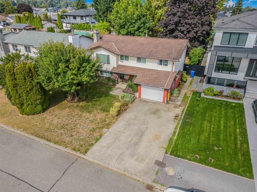 32285 Atwater Cres, Abbotsford, BC, V2T4L3 | Card Image