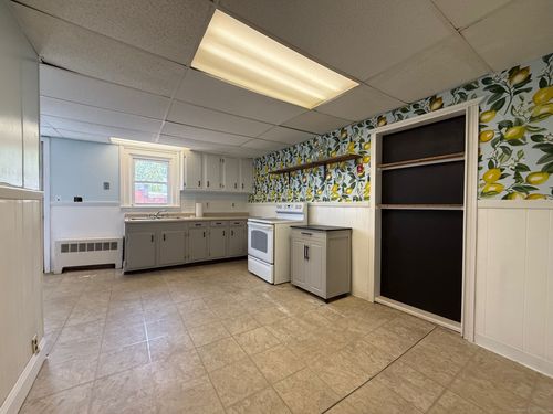 apt-3-54 Liberty St, Pawcatuck, CT, 06379-1679 | Card Image