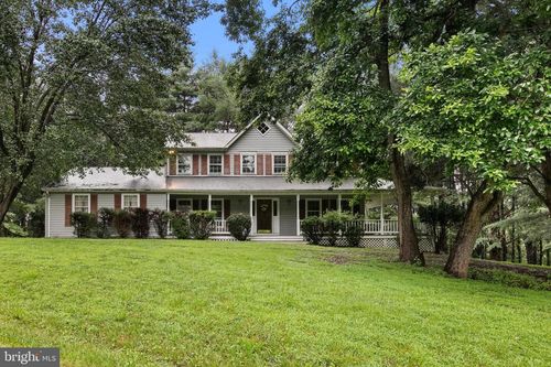 5623 Wilshire Ct, WARRENTON, VA, 20187-4555 | Card Image