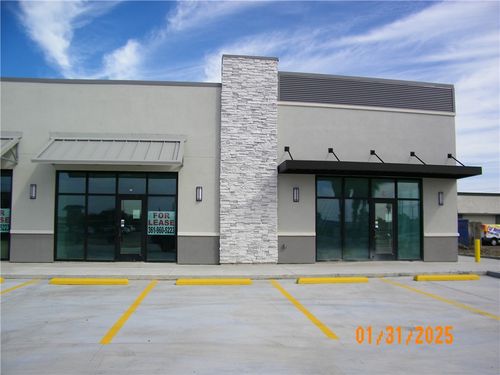 104-4706 Corona Dr, Corpus Christi, TX, 78411-4455 | Card Image