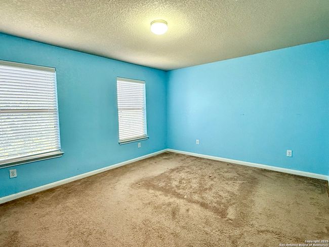 213 Ranch House Rd, House other with 5 bedrooms, 4 bathrooms and null parking in Cibolo TX | Image 14
