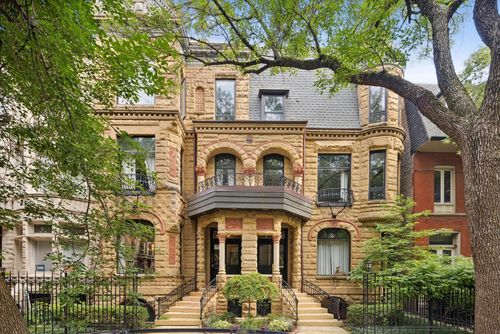 3b-540 W Belden Ave, Chicago, IL, 60614-3377 | Card Image