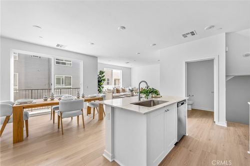 unit-3-9423 Sepulveda Blvd, North Hills, CA, 91343-2177 | Card Image