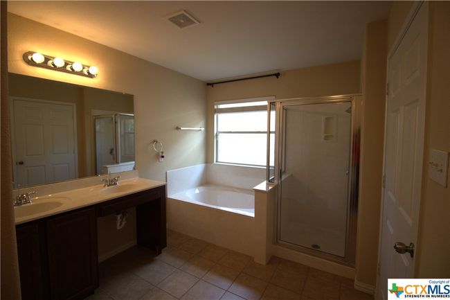 2005 Granite Springs Rd, House other with 4 bedrooms, 2 bathrooms and null parking in Leander TX | Image 13