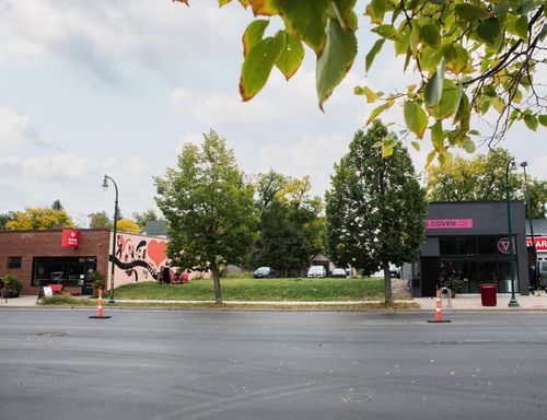 4009 E Lake Street, Minneapolis, MN, 55406 | Card Image