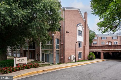 unit-112-6908 Fairfax Dr, ARLINGTON, VA, 22213-1077 | Card Image