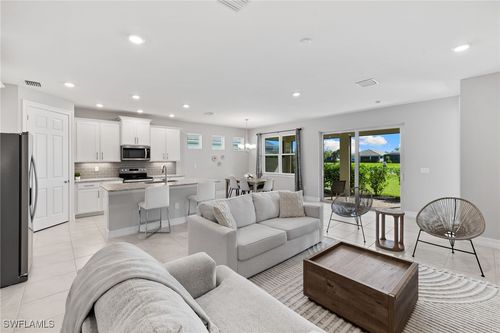 28016 Captiva Shell Loop, BONITA SPRINGS, FL, 34135-8624 | Card Image