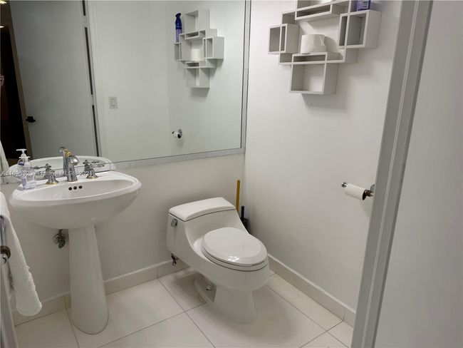 C - 9559 Collins Ave, Condo with 2 bedrooms, 3 bathrooms and null parking in Surfside FL | Image 12