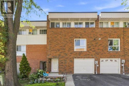43-28 Sebastian Cabot Way, North York, ON, M3N2T3 | Card Image