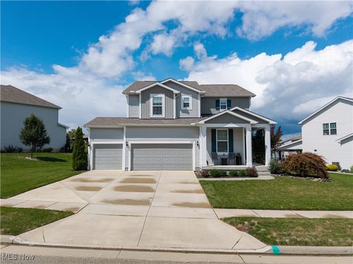 1937 Leisure Ln, Stow, OH, 44224-1893 | Card Image