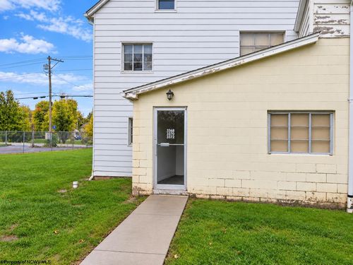 3372 Collins Ferry Road, Morgantown, WV, 26505 | Card Image