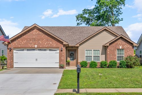 633 Hollow Crst, Clarksville, TN, 37042-1711 | Card Image