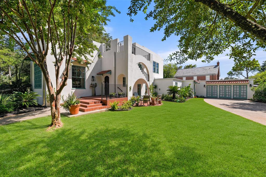 Cedar Lawn Cir, Galveston, TX 77551