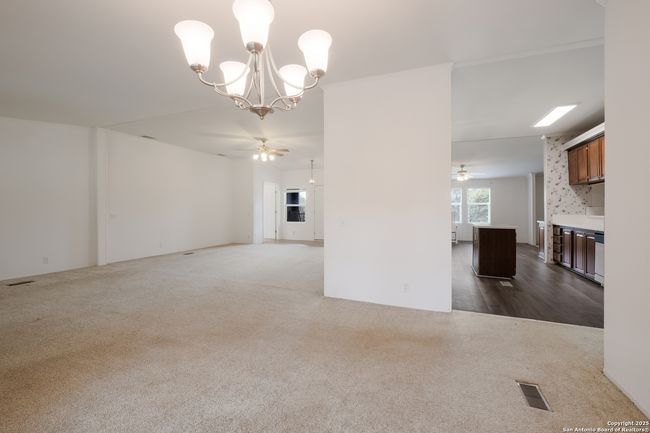 345 Derrick Dr, House other with 4 bedrooms, 3 bathrooms and null parking in Spring Branch TX | Image 7