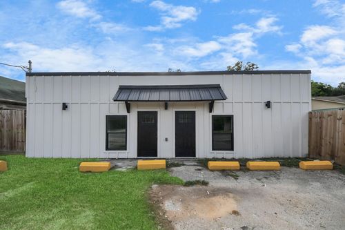 7208 Helmers St, Houston, TX, 77022-3732 | Card Image