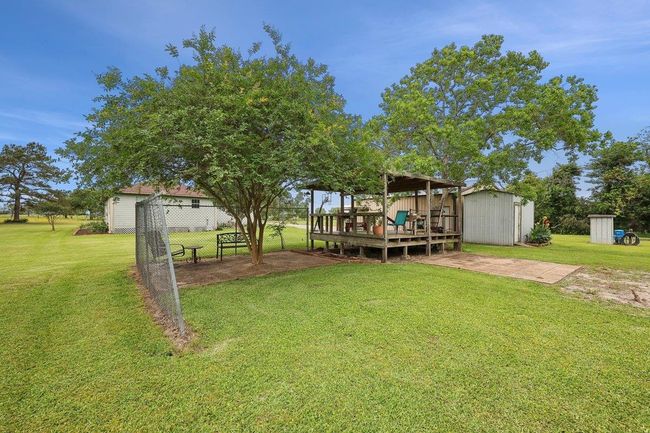 3 - 13872 Shellhammer Rd, House other with 4 bedrooms, 2 bathrooms and null parking in Winnie TX | Image 26