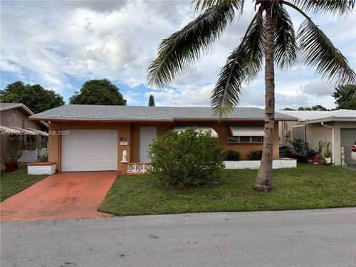 4635 Nw 44th St, Tamarac, FL, 33319-3675 | Card Image