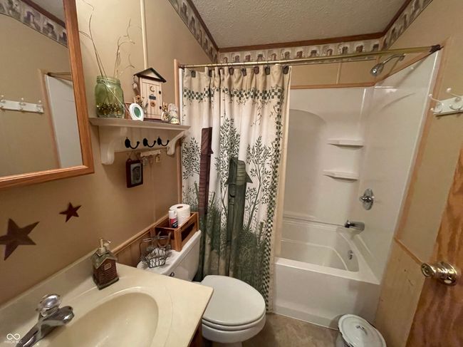 14437 Levi Bliss Rd, House other with 3 bedrooms, 2 bathrooms and null parking in Canaan IN | Image 16