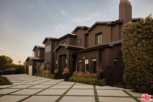 5330 Amestoy Ave, Encino, CA, 91316-2612 | Card Image