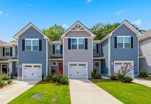 854 Knox Crest Dr, Lebanon, TN, 37090-8113 | Card Image