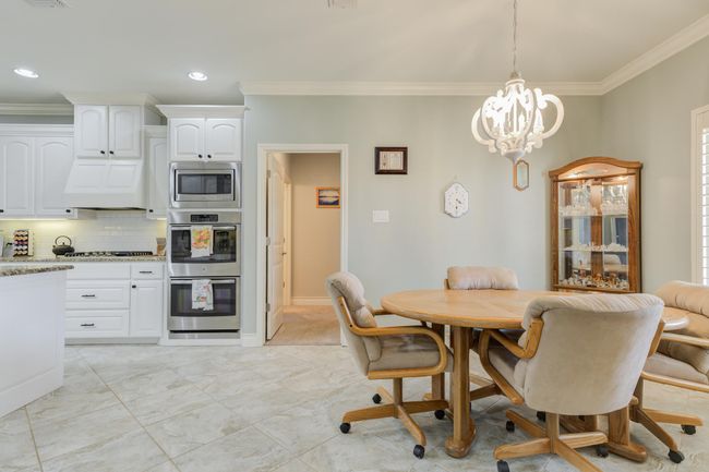 135 Berkshire Ave, House other with 4 bedrooms, 2 bathrooms and null parking in Wolfforth TX | Image 10