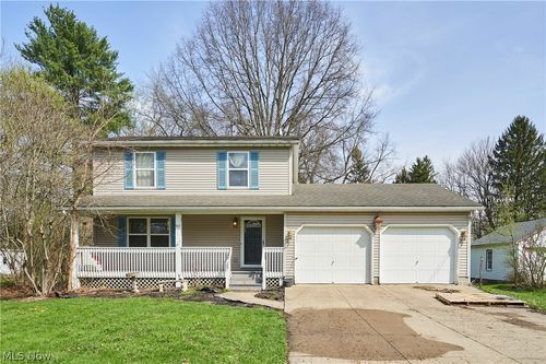 917 Proehl Dr, Coventry Township, OH, 44203-4542 | Card Image