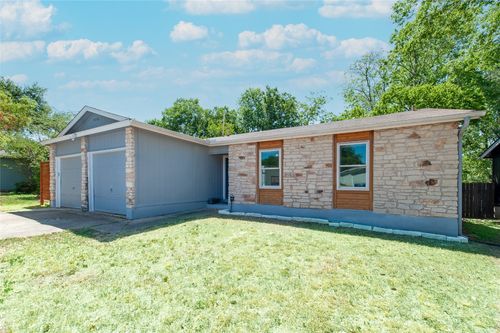 7808 Clydesdale Dr, Austin, TX, 78745-6745 | Card Image