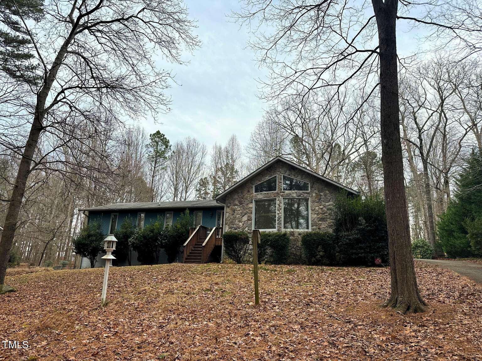 Fox Dr, Durham, NC 27712
