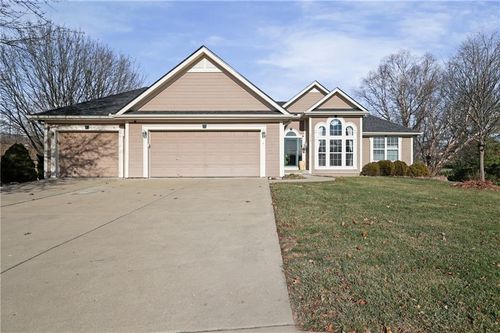 13520 Sycamore Drive, Platte City, MO, 64079 | Card Image