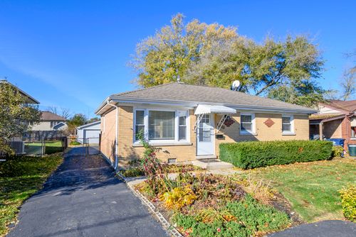 10838 S Neenah Ave, Worth, IL, 60482-1632 | Card Image