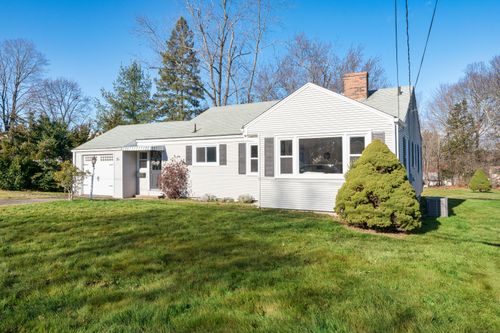 31 Sunset Lane, Berlin, CT, 06037 | Card Image