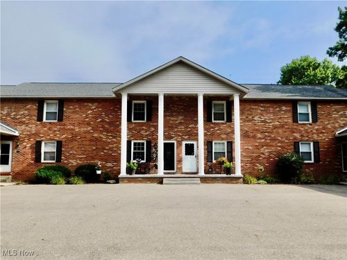 4a-1246 W Maple St, North Canton, OH, 44720-2852 | Card Image