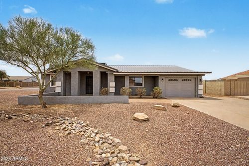 13750 S Calumet Rd, Arizona City, AZ, 85123-7880 | Card Image
