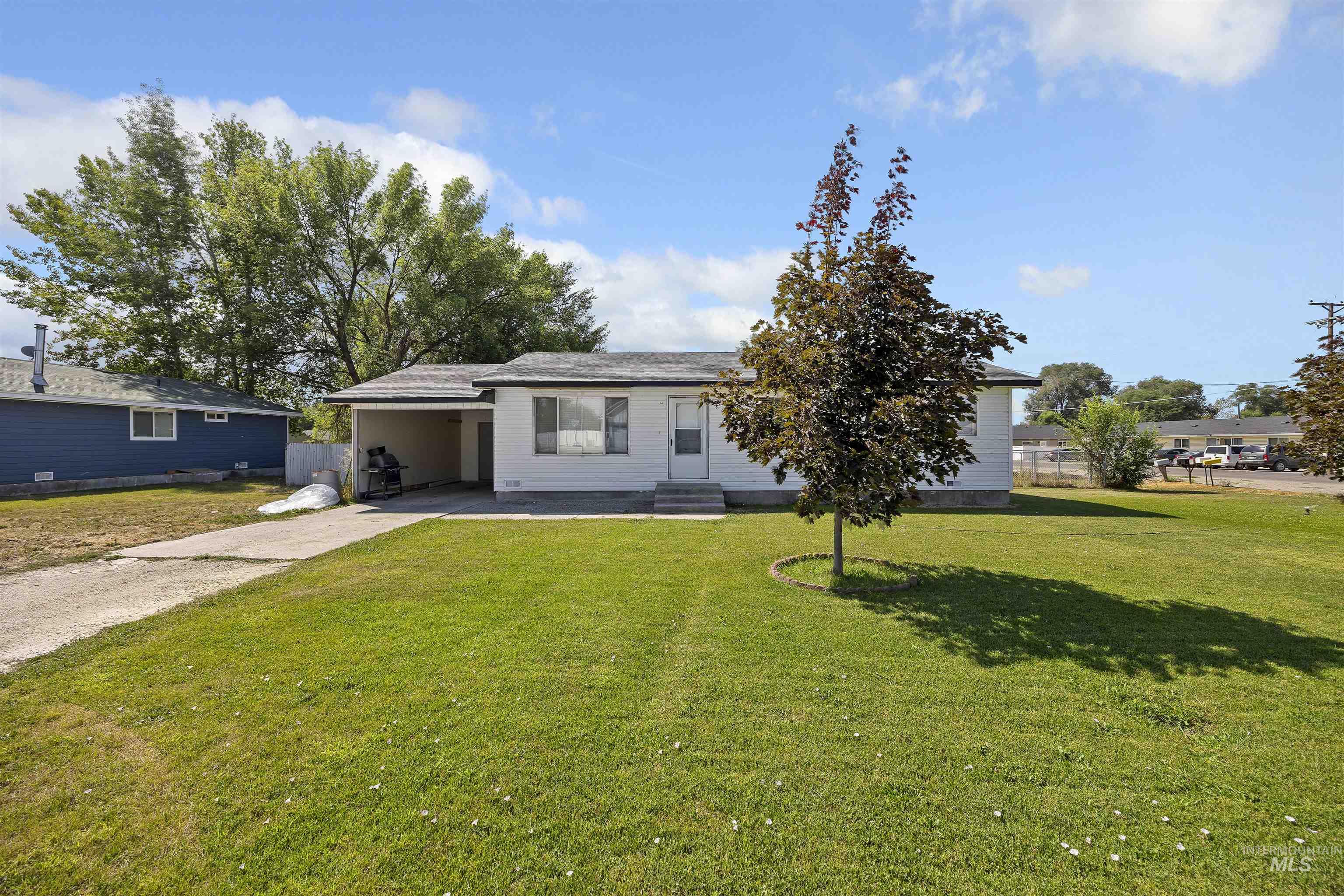 19th St, Heyburn, ID 83336